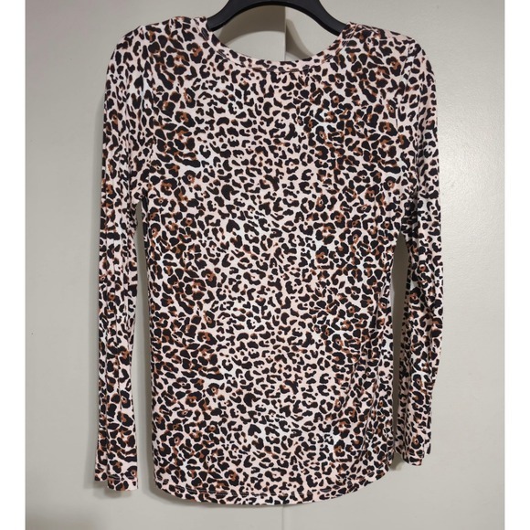 Maurices Long Sleeve Leopard Print Top 24/7 Size S EUC - Picture 3 of 6